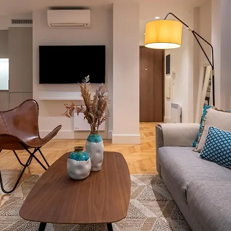 Апартаменты Phaedrus Living Center Lux Flat Kolonaki
