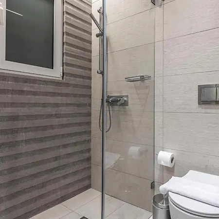 Phaedrus Living Center Lux Flat Kolonaki